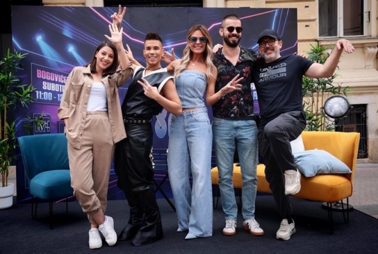 Treća sezona Špice započela uz spektakl u Bogovićevoj: Minea i TikTok zvijezde začinili prvu emisiju nikad zabavnije sezone